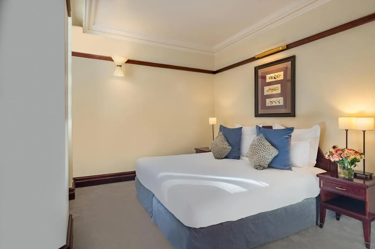 Pont Royal Hotel